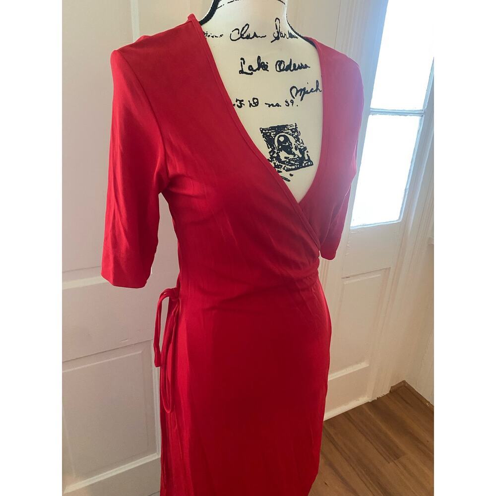 Gap Size Medium Red Dress made from Rayon - Picture 5 of 16